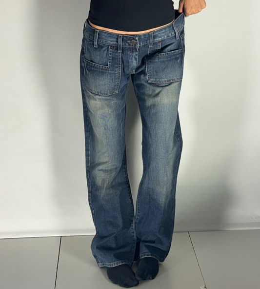 Lågmidjade jeans–stl: M/L