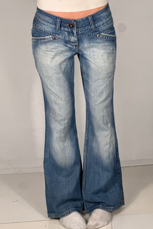 Lågmidjade jeans stl: M