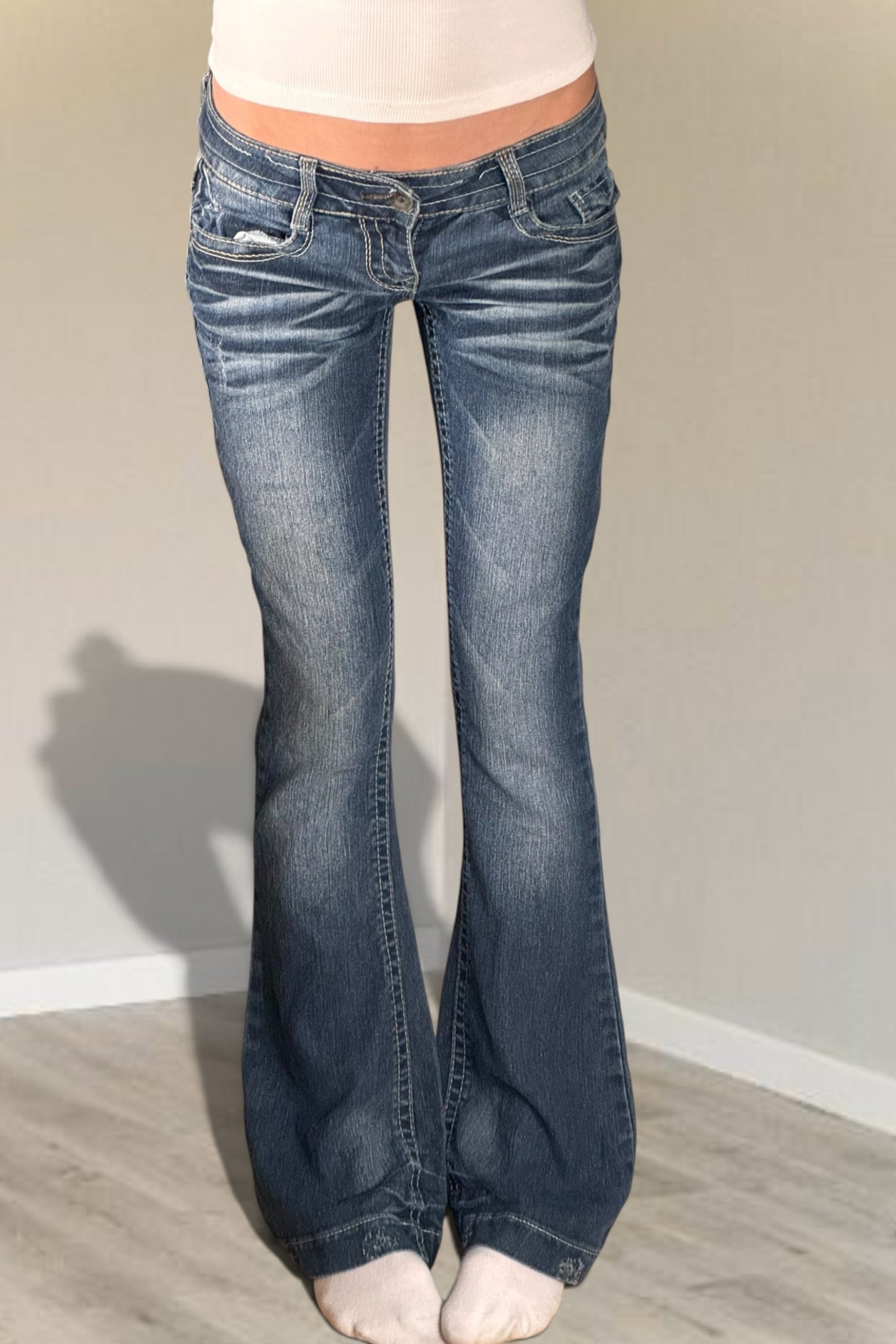 Lågmidjade jeans stl: (kopia 119)