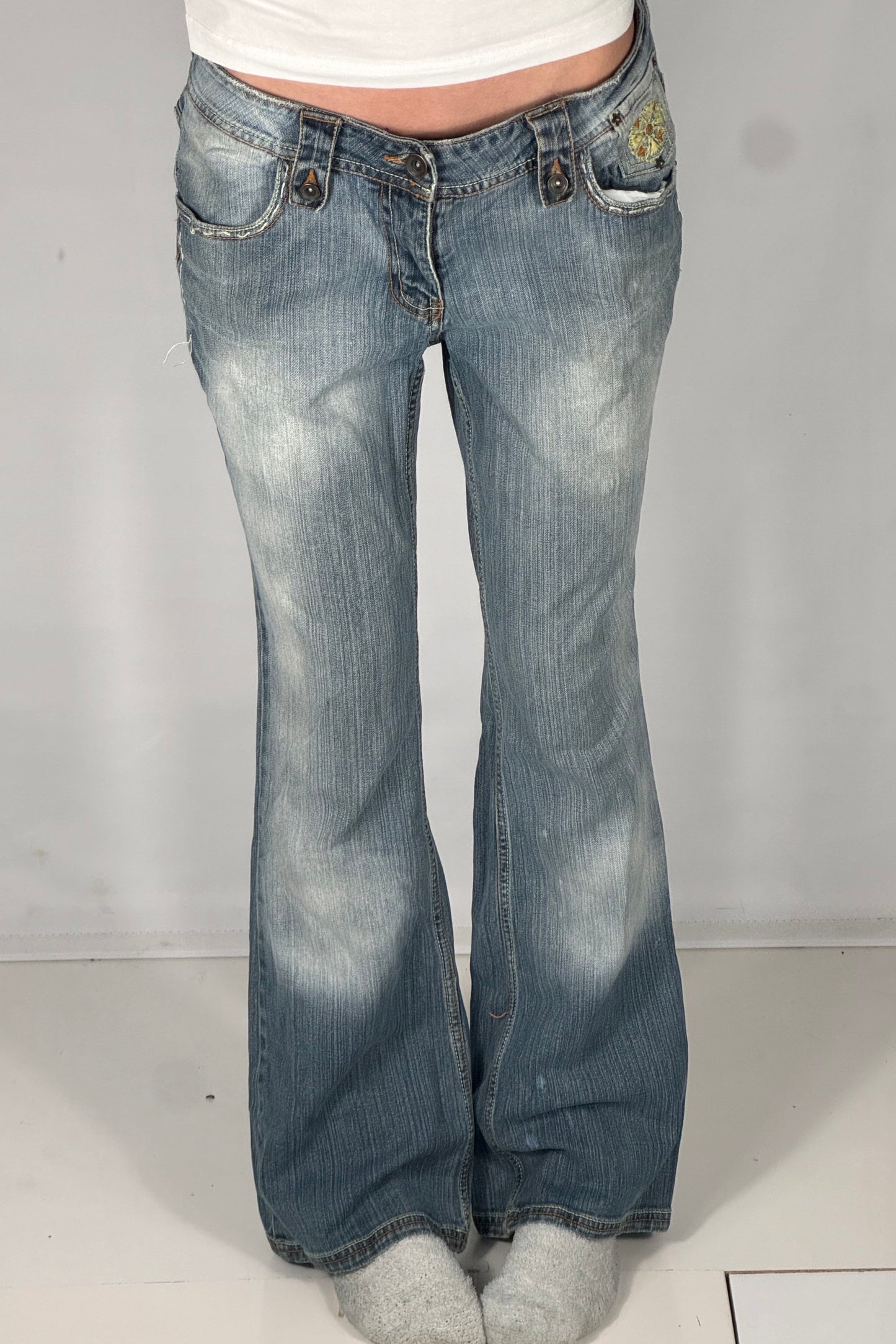 Lavlivede jeans str: M