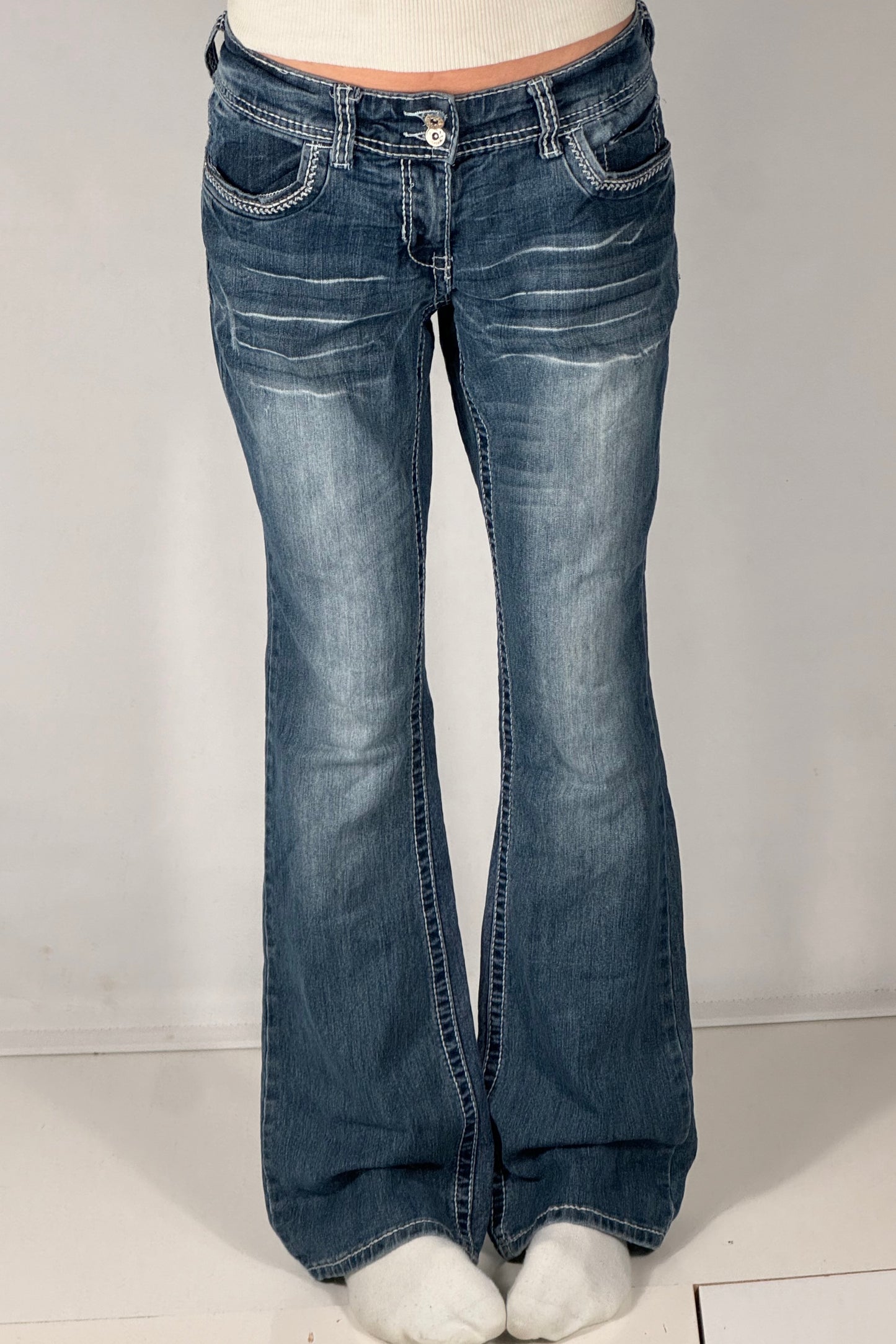 Lavlivsjeans str: M
