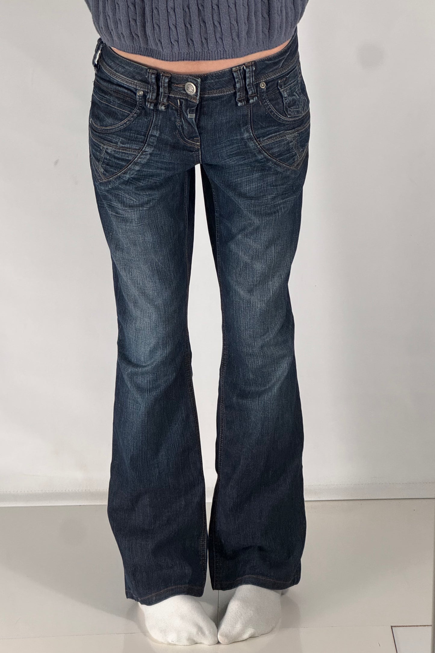 Lågmidjade jeans stl: L