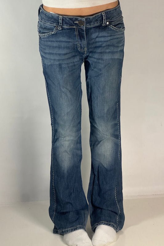 Lågmidjade jeans stl: M