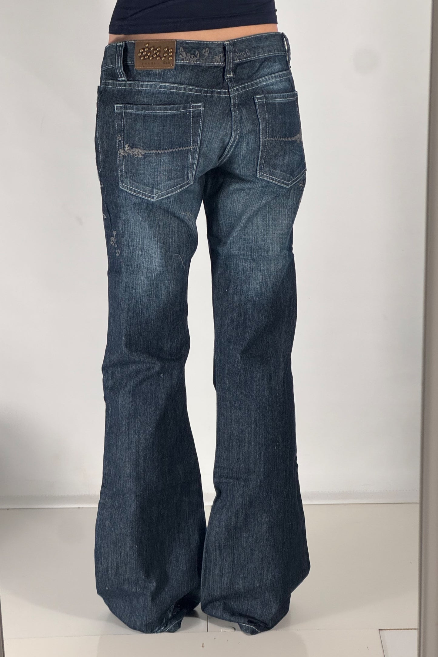Lågmidjade jeans stl: S (W29/L34)