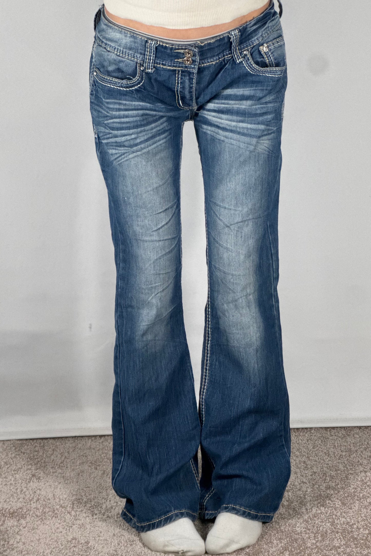 Lågmidjade jeans stl: M