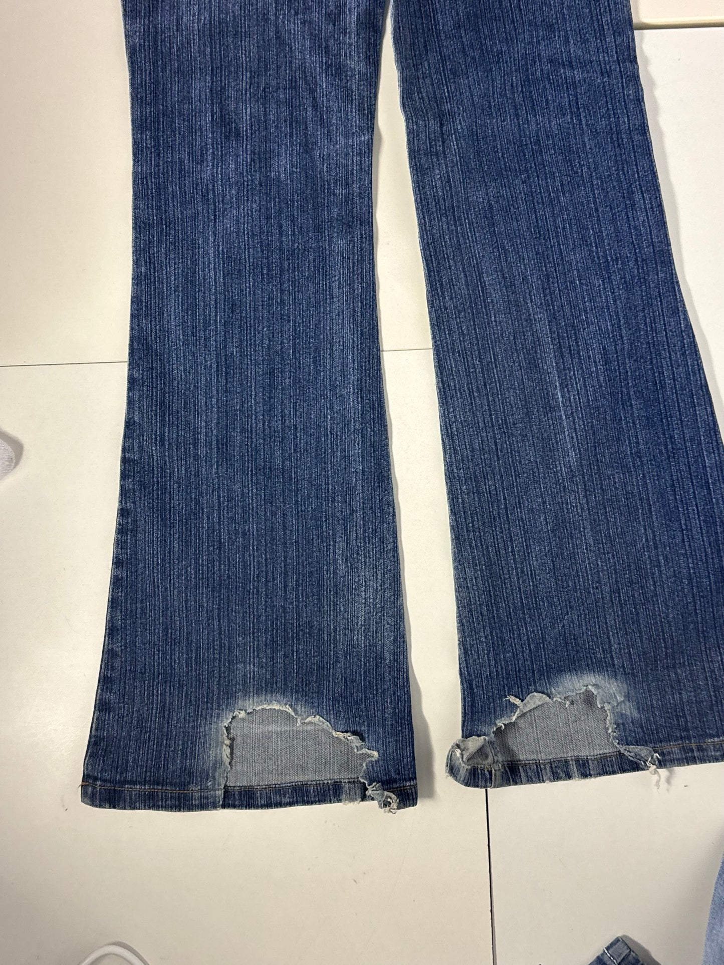 Utsvängda jeans stl: XS