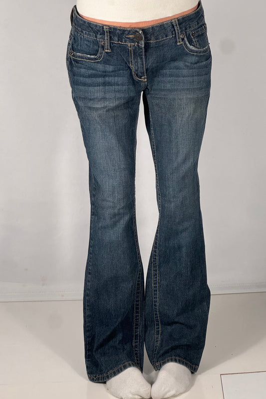 Lågmidjade jeans stl: M