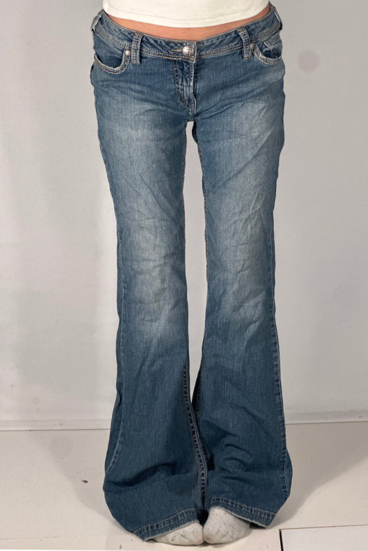 Lågmidjade jeans stl: M
