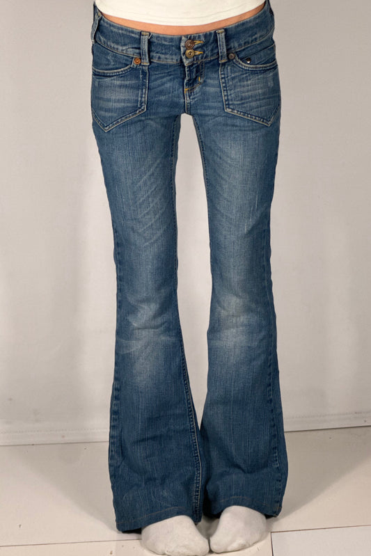 Lavtaljede jeans str: S