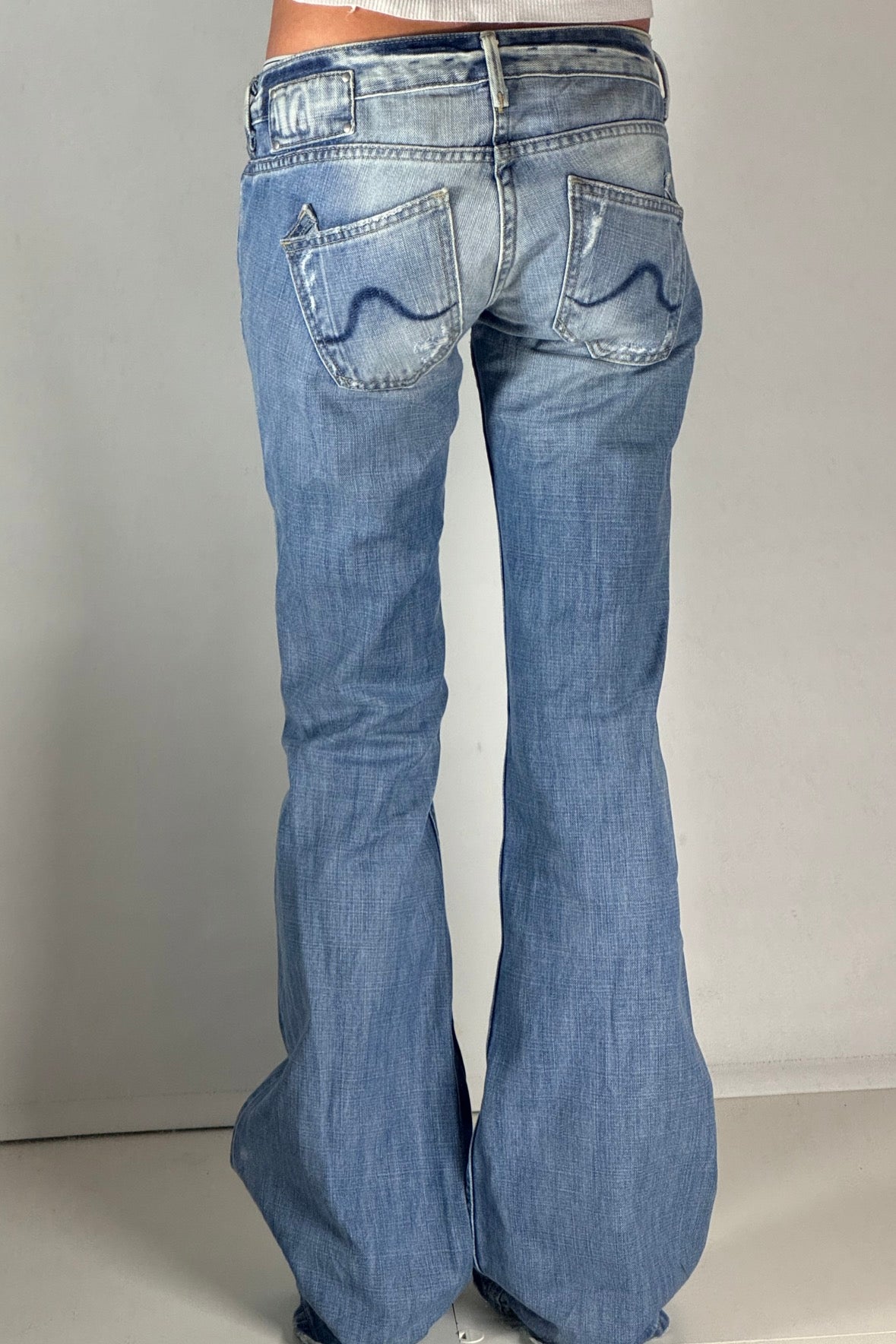 Lågmidjade jeans stl: S
