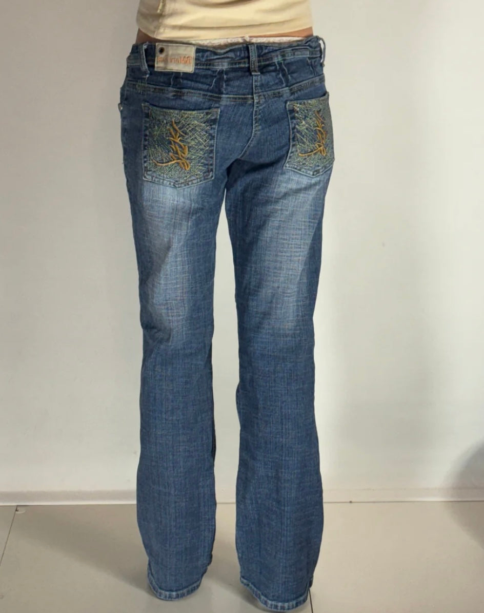 Lågmidjade jeans–stl: M
