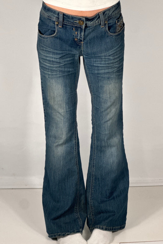 Lågmidjade jeans stl: L