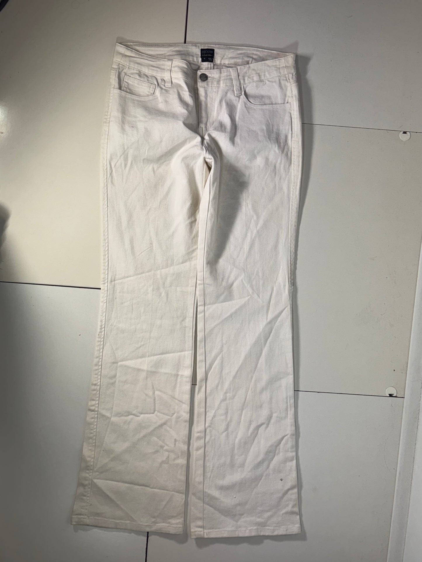 Utsvängda jeans stl: S