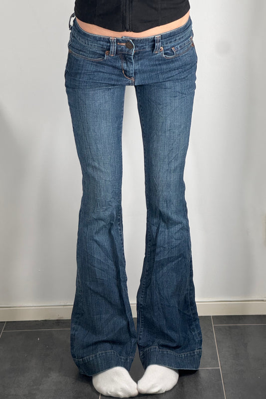 Lavlivede jeans str: XS