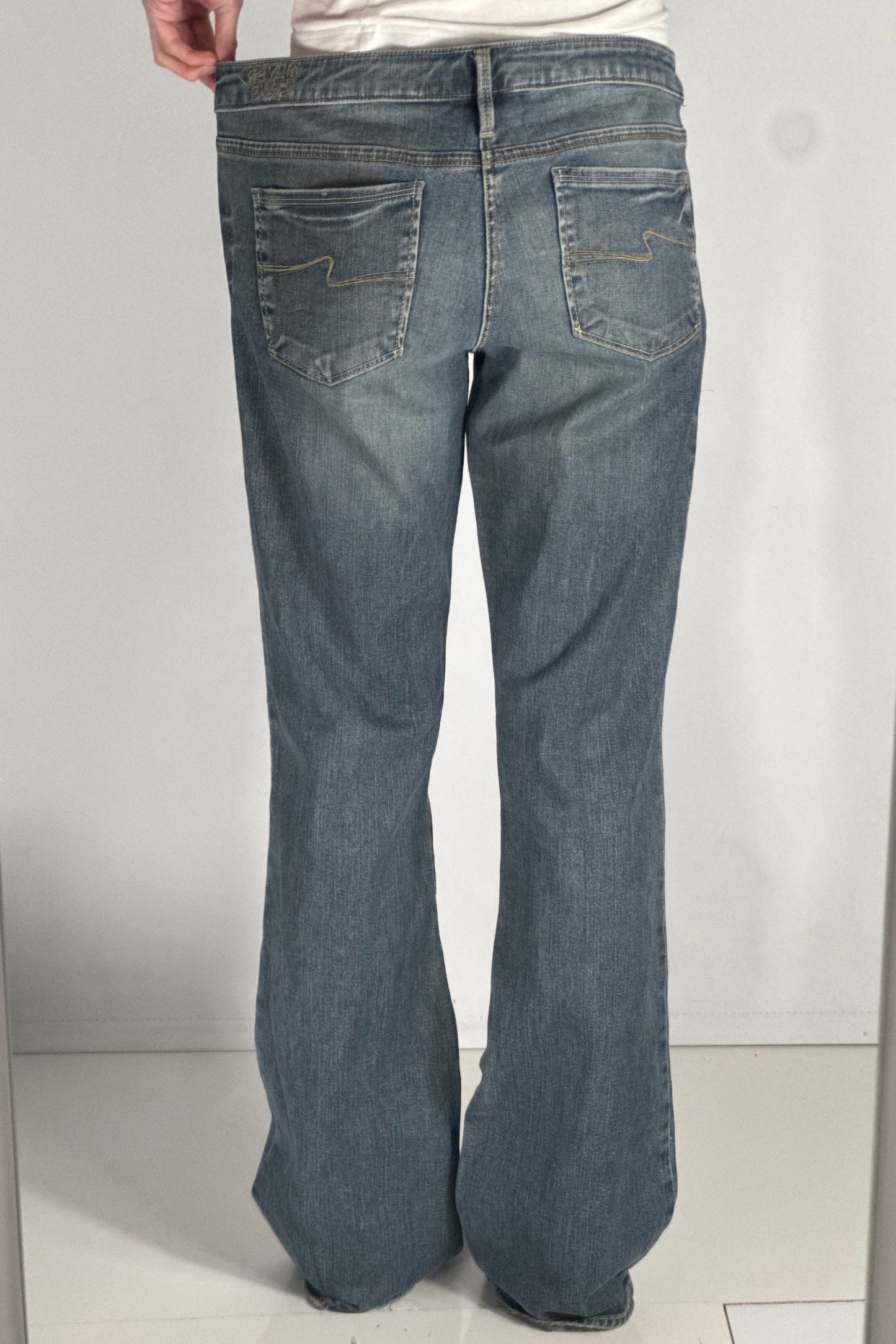 Lågmidjade jeans stl: M