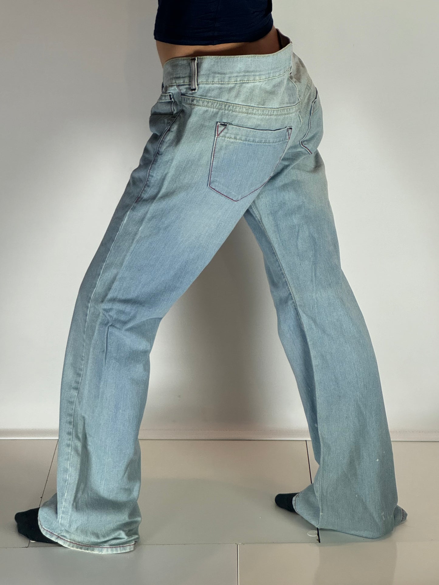 Lågmidjade jeans–stl: L