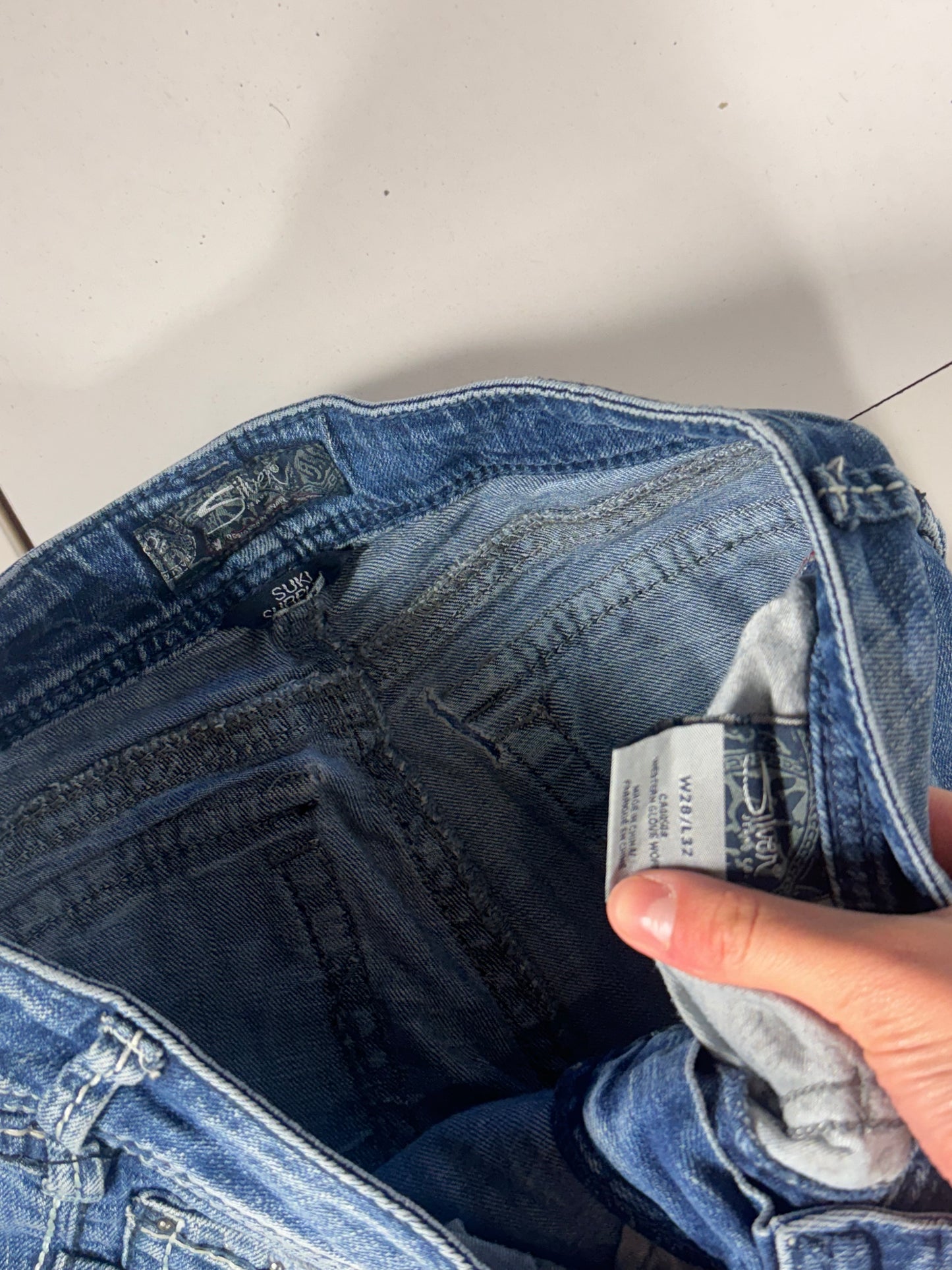 Utsvängda jeans stl: S