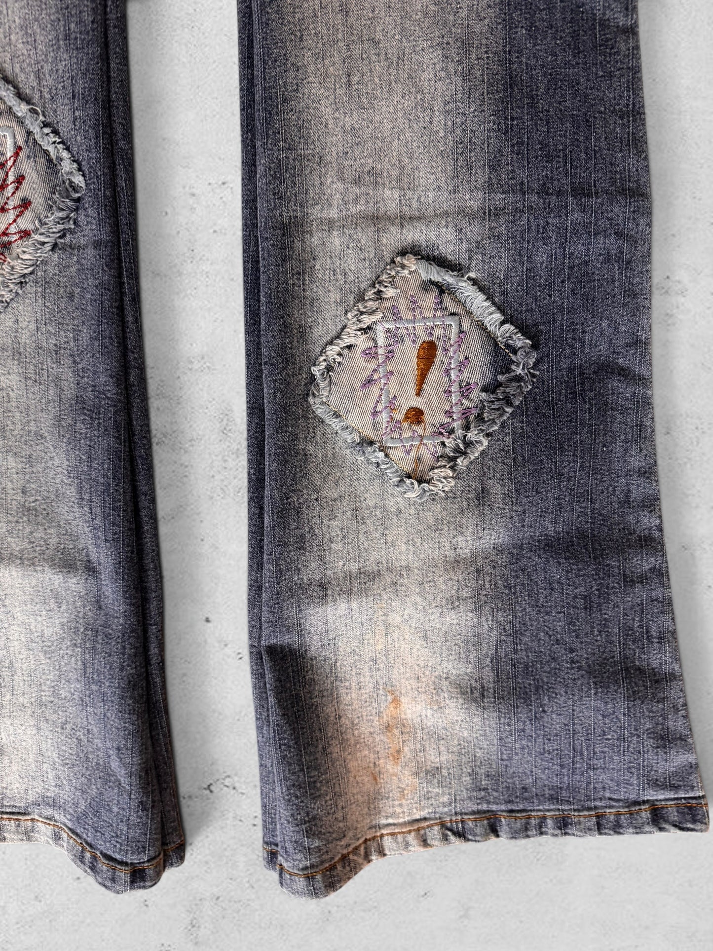 Low-rise jeans size: XXS