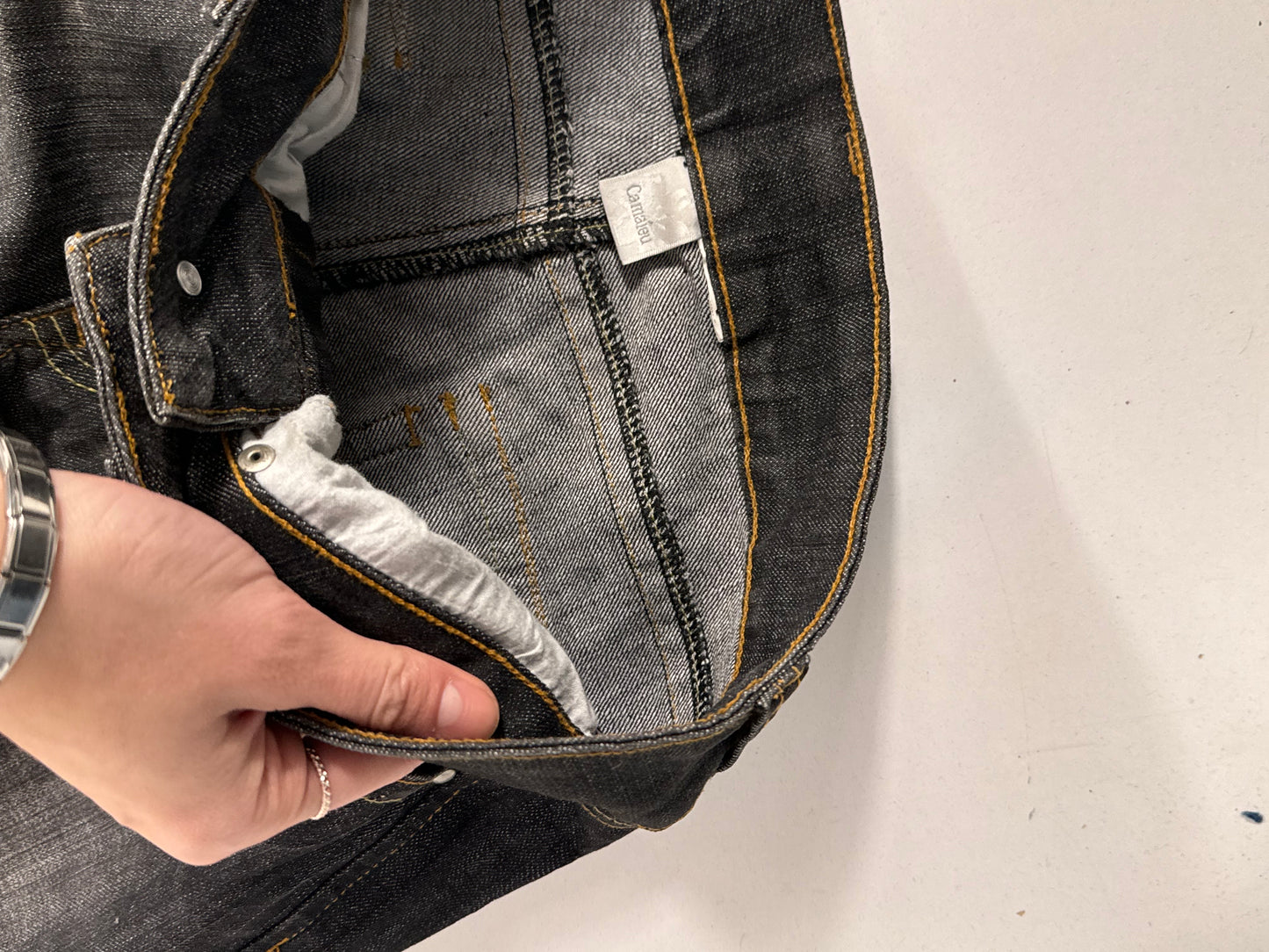 Utsvingte jeans str: XS