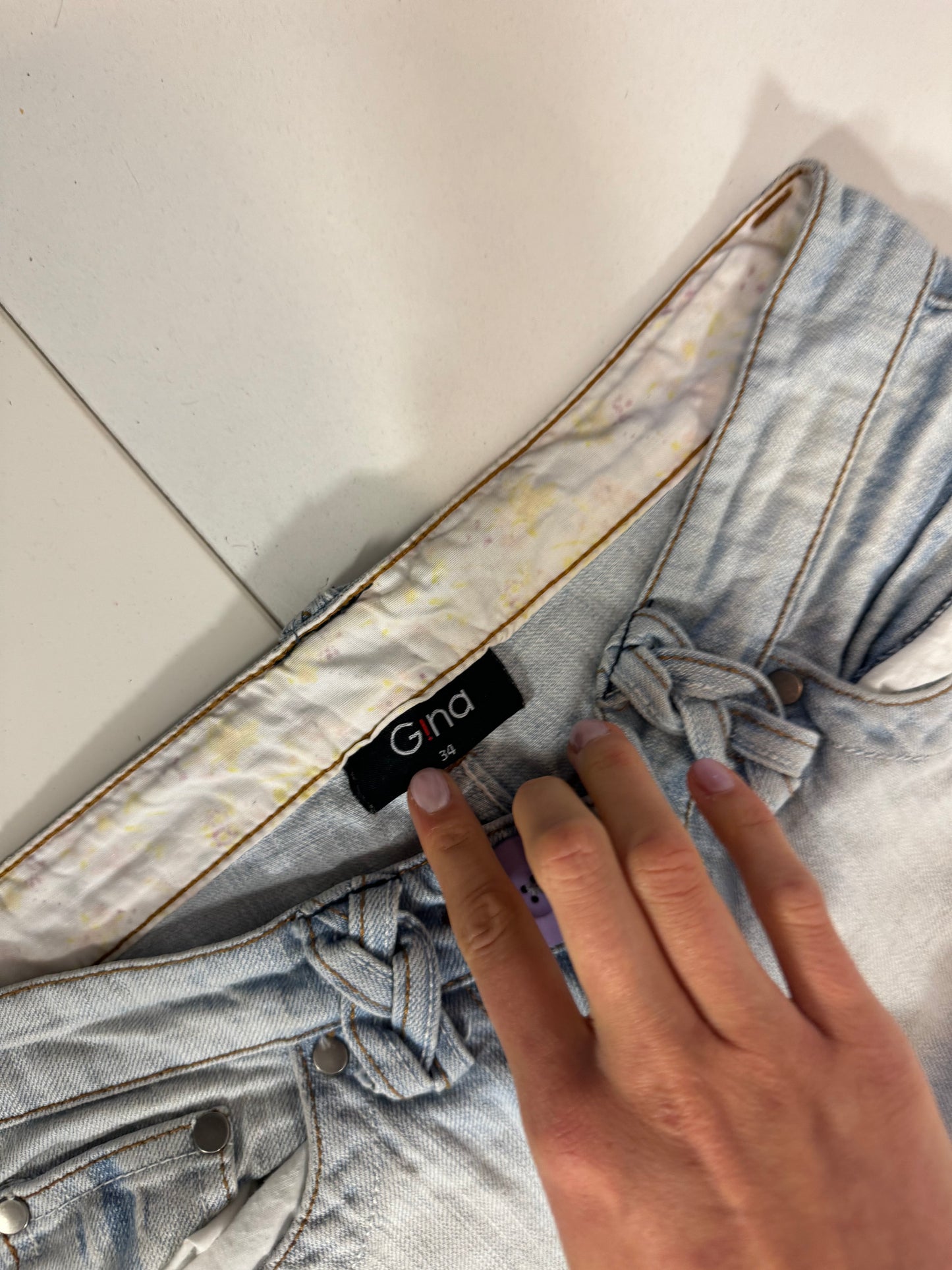 Lågmidjade jeans stl: S