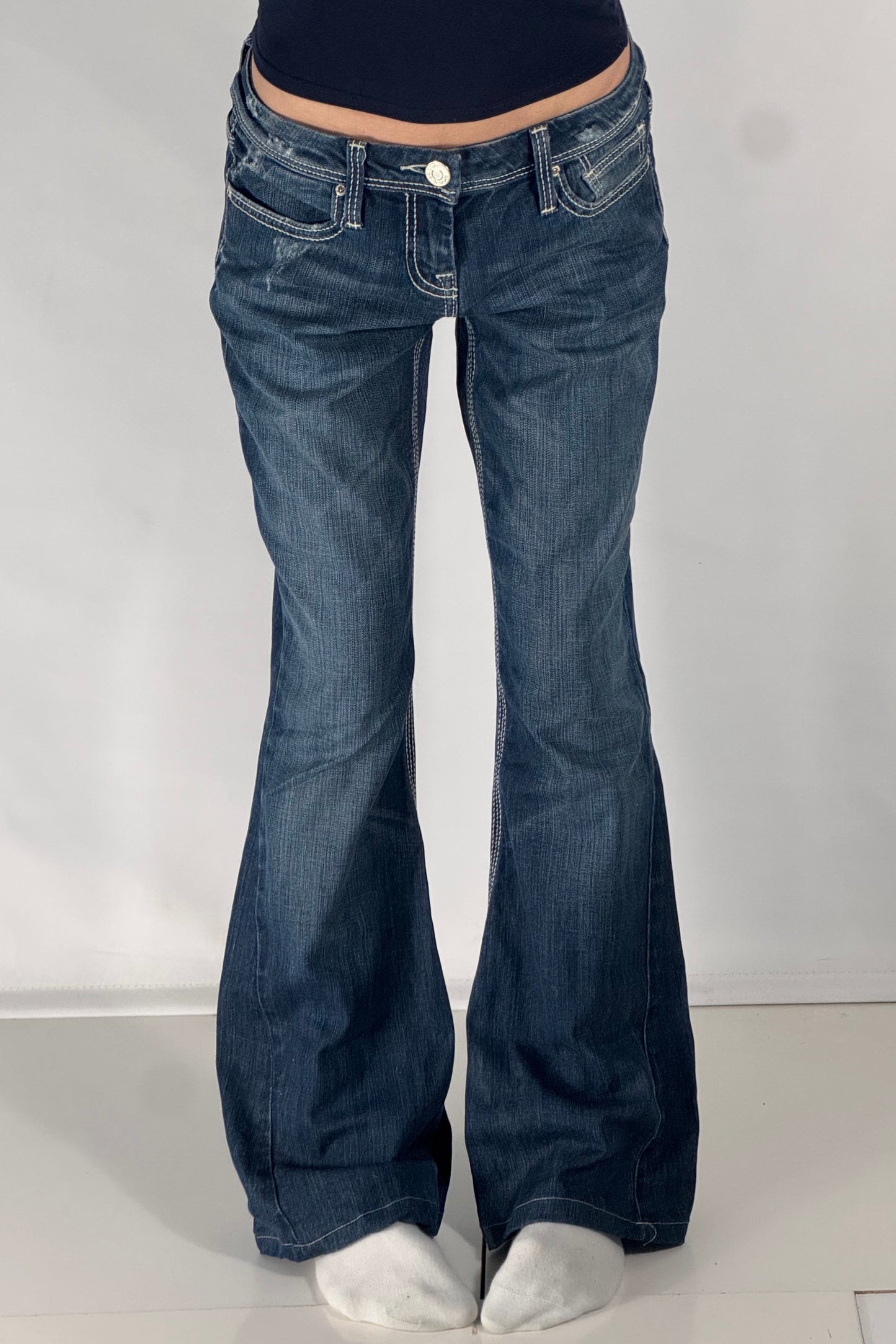 Lågmidjade jeans stl: M