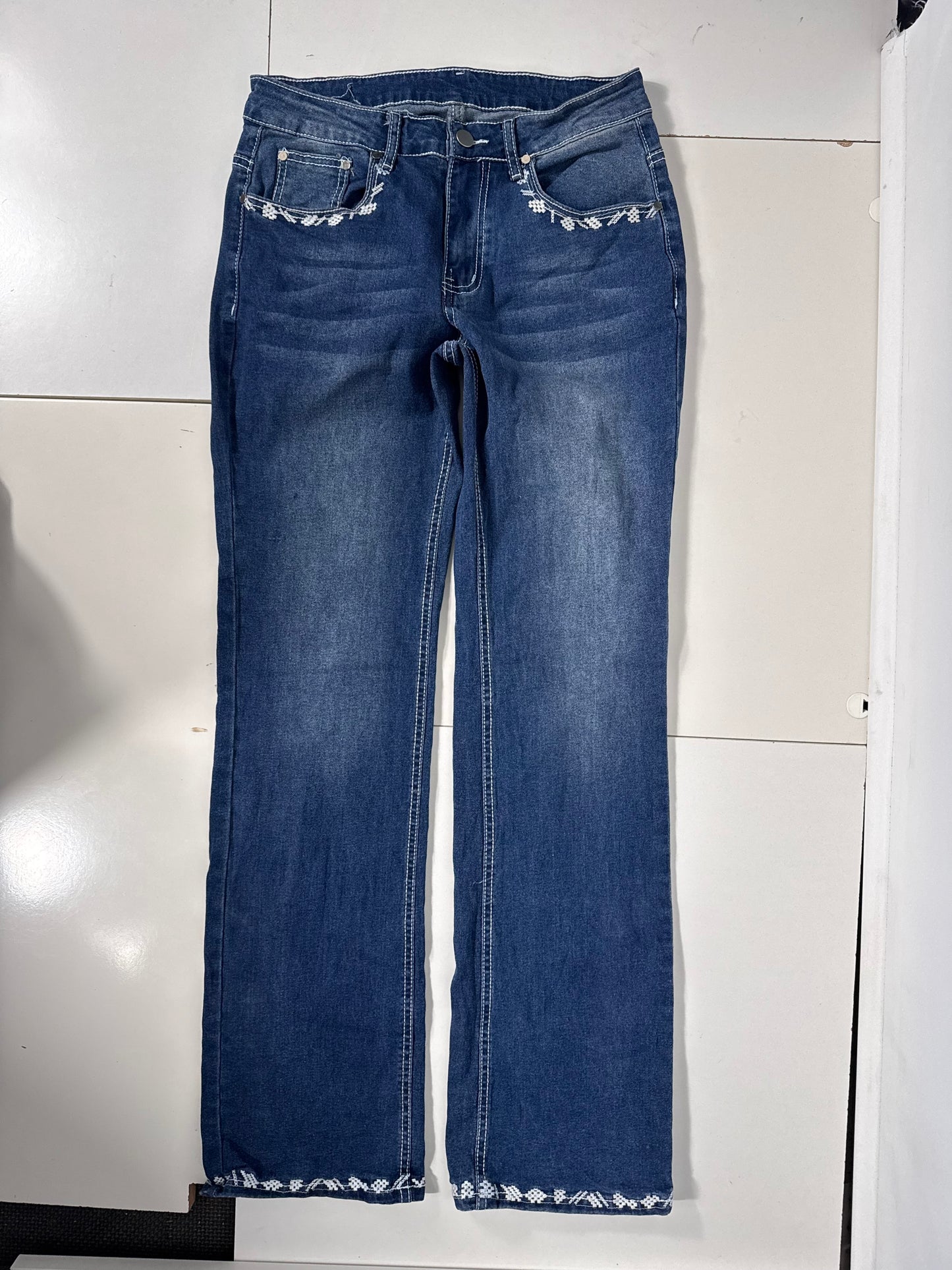 Utsvängda jeans stl: S