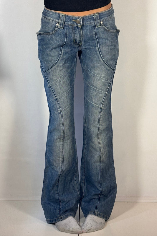 Lågmidjade jeans stl: M