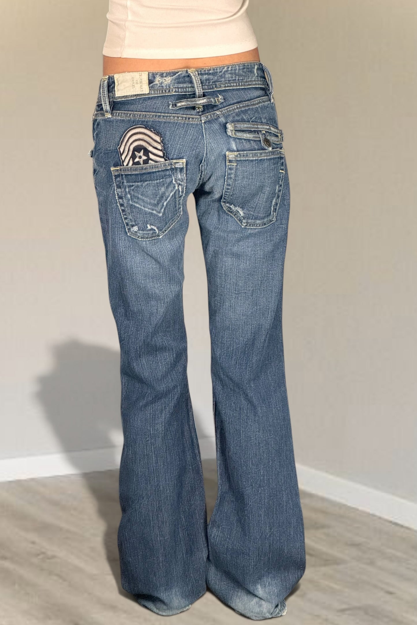 Lågmidjade jeans stl: (kopia 191)
