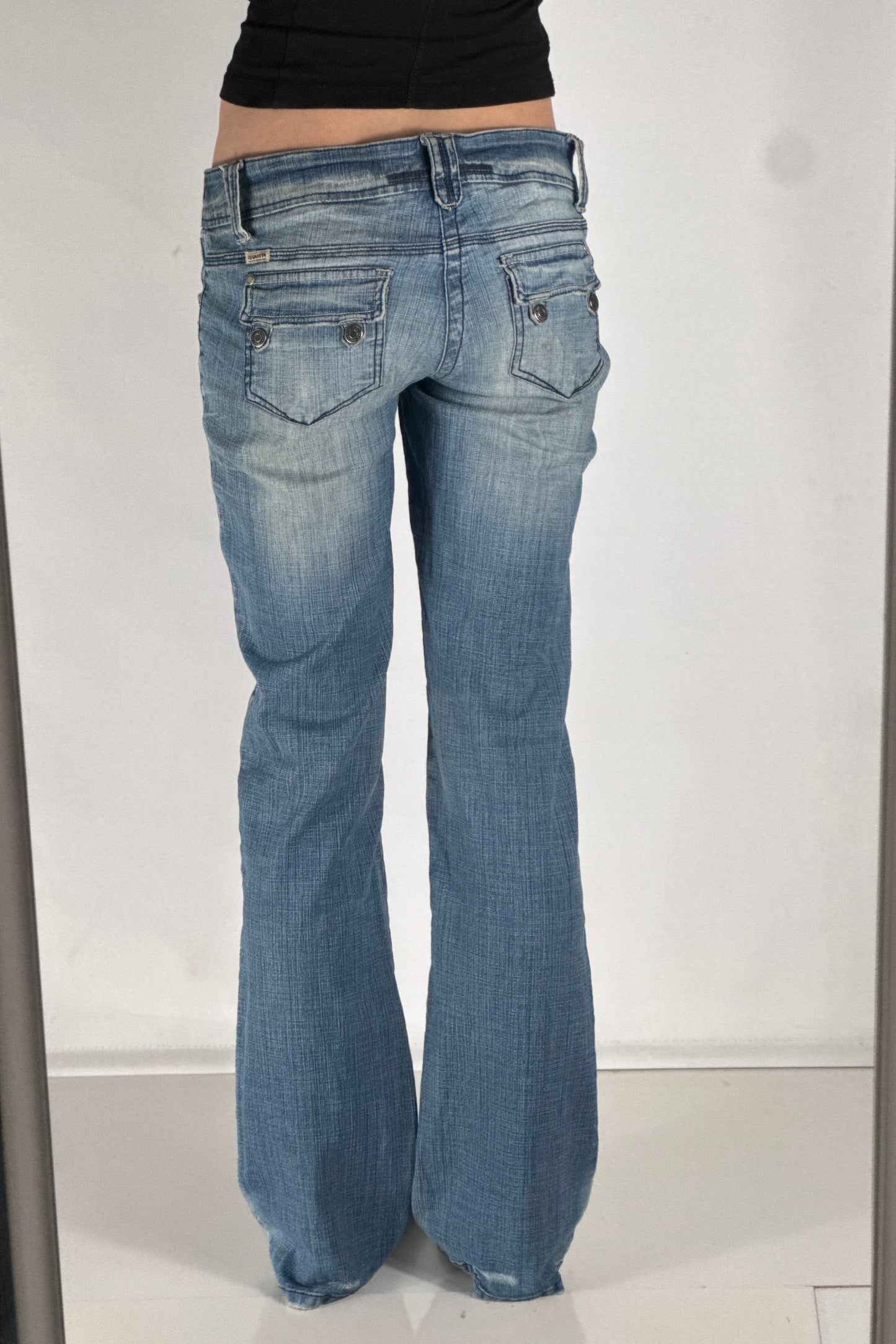 Lågmidjade jeans stl: M