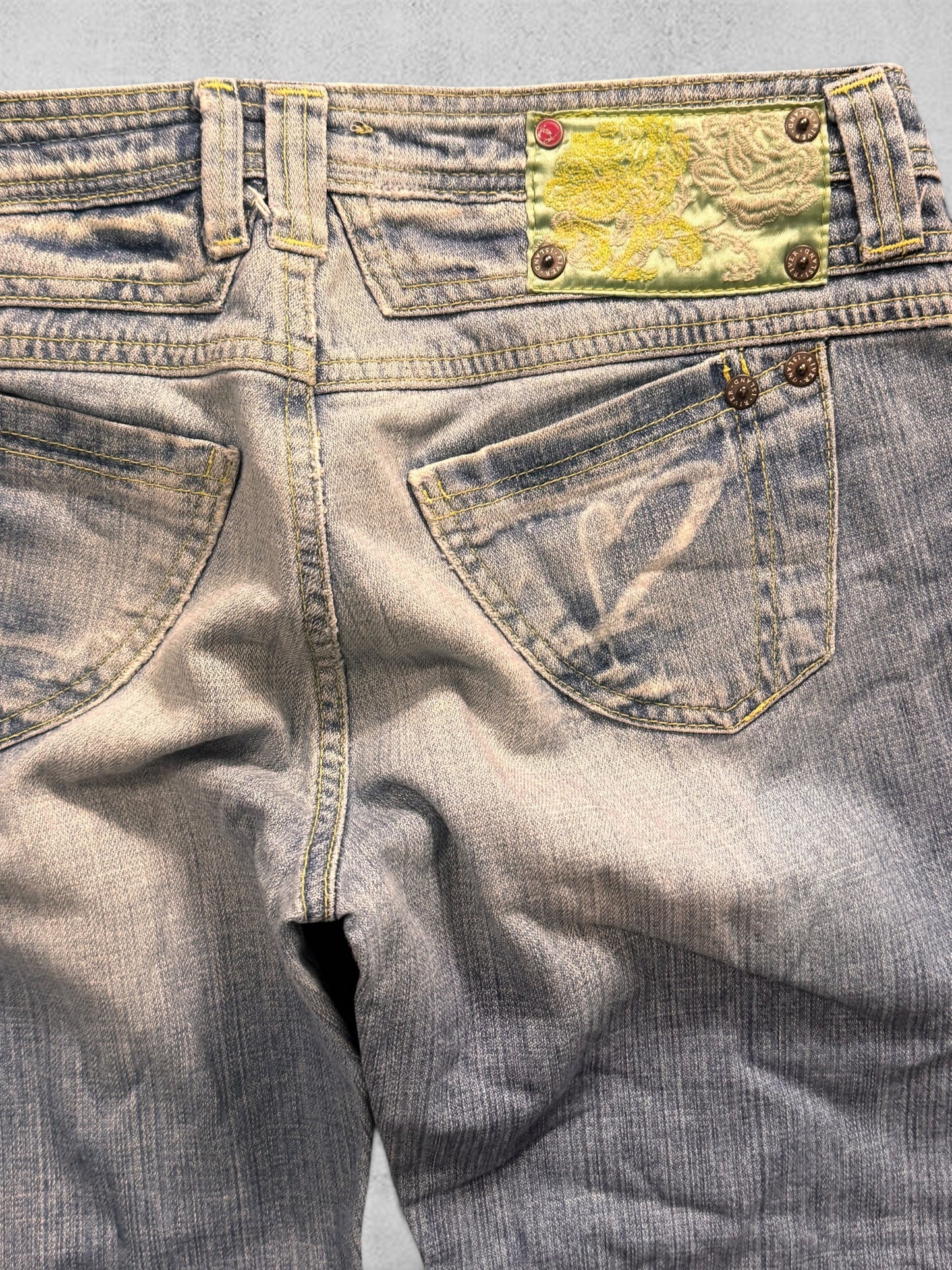 Lågmidjade jeans stl: M