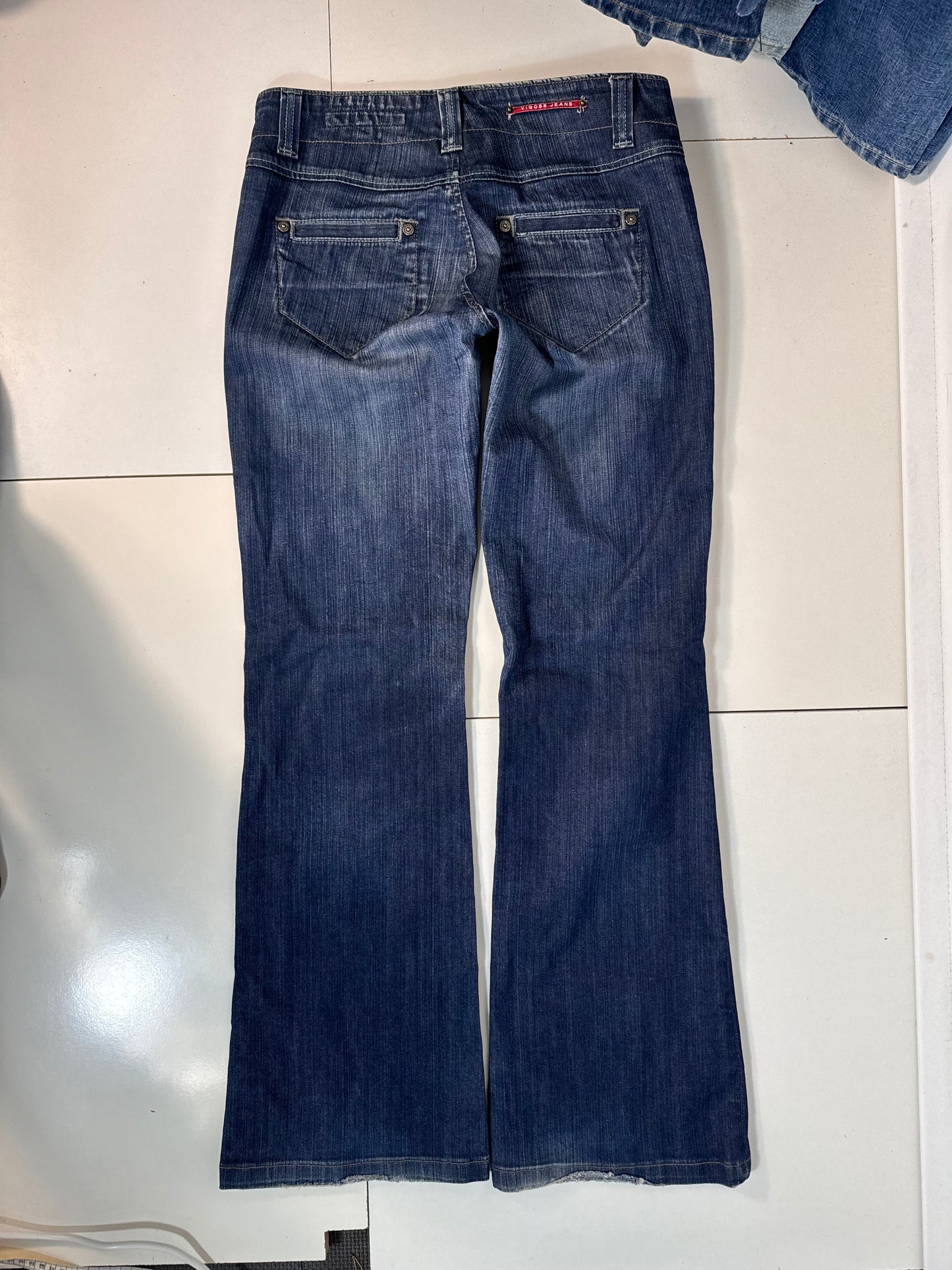 Utsvingt jeans str: S/M