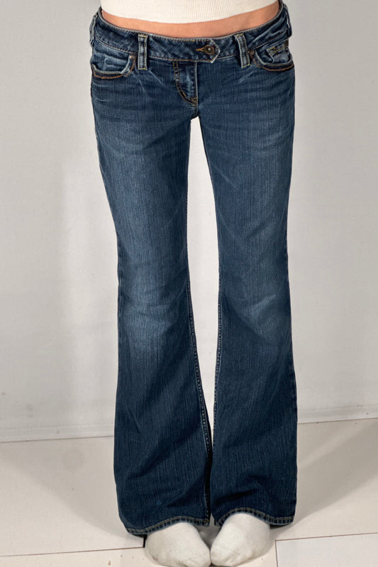 Lågmidjade jeans stl: M