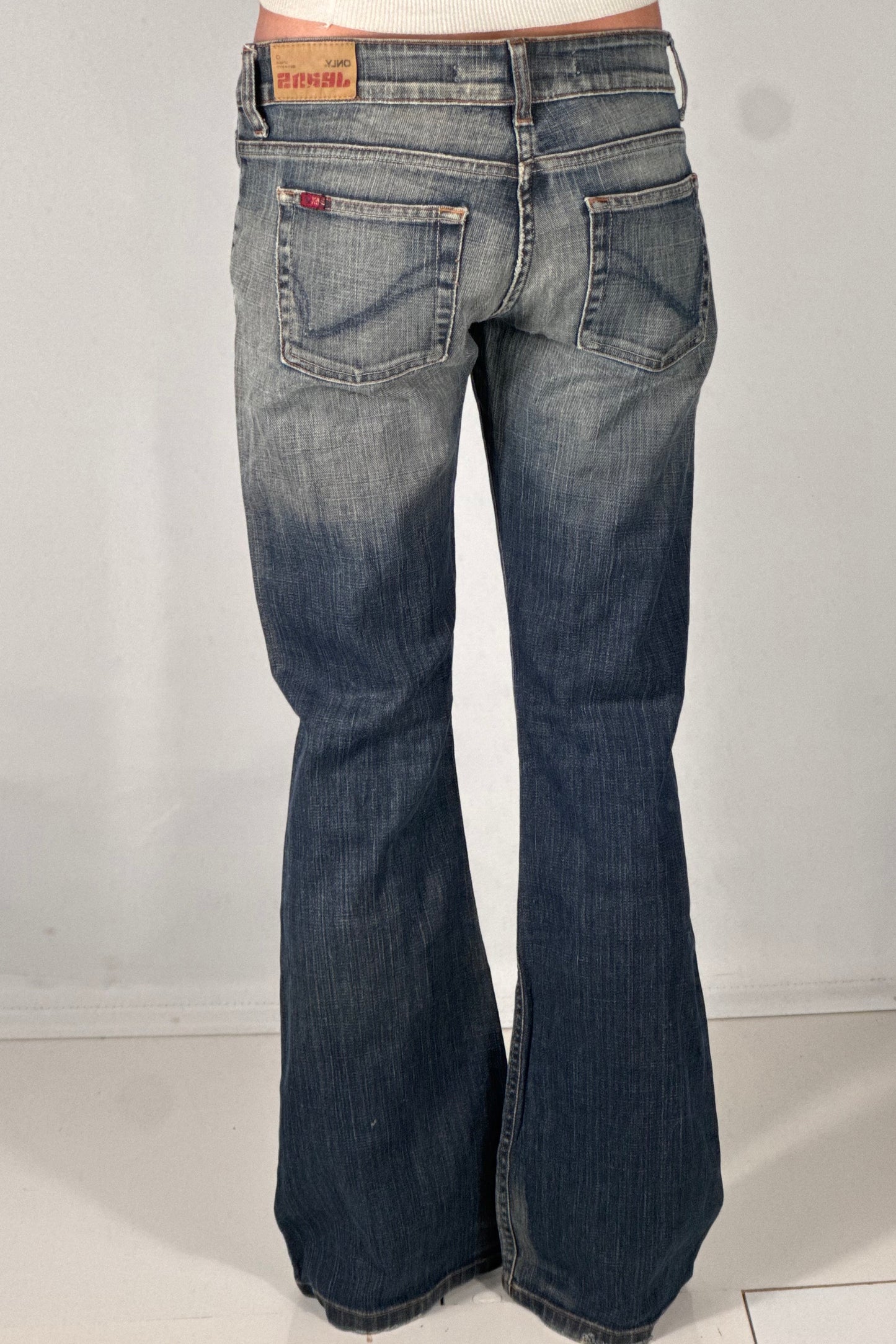 Lågmidjade jeans stl: S