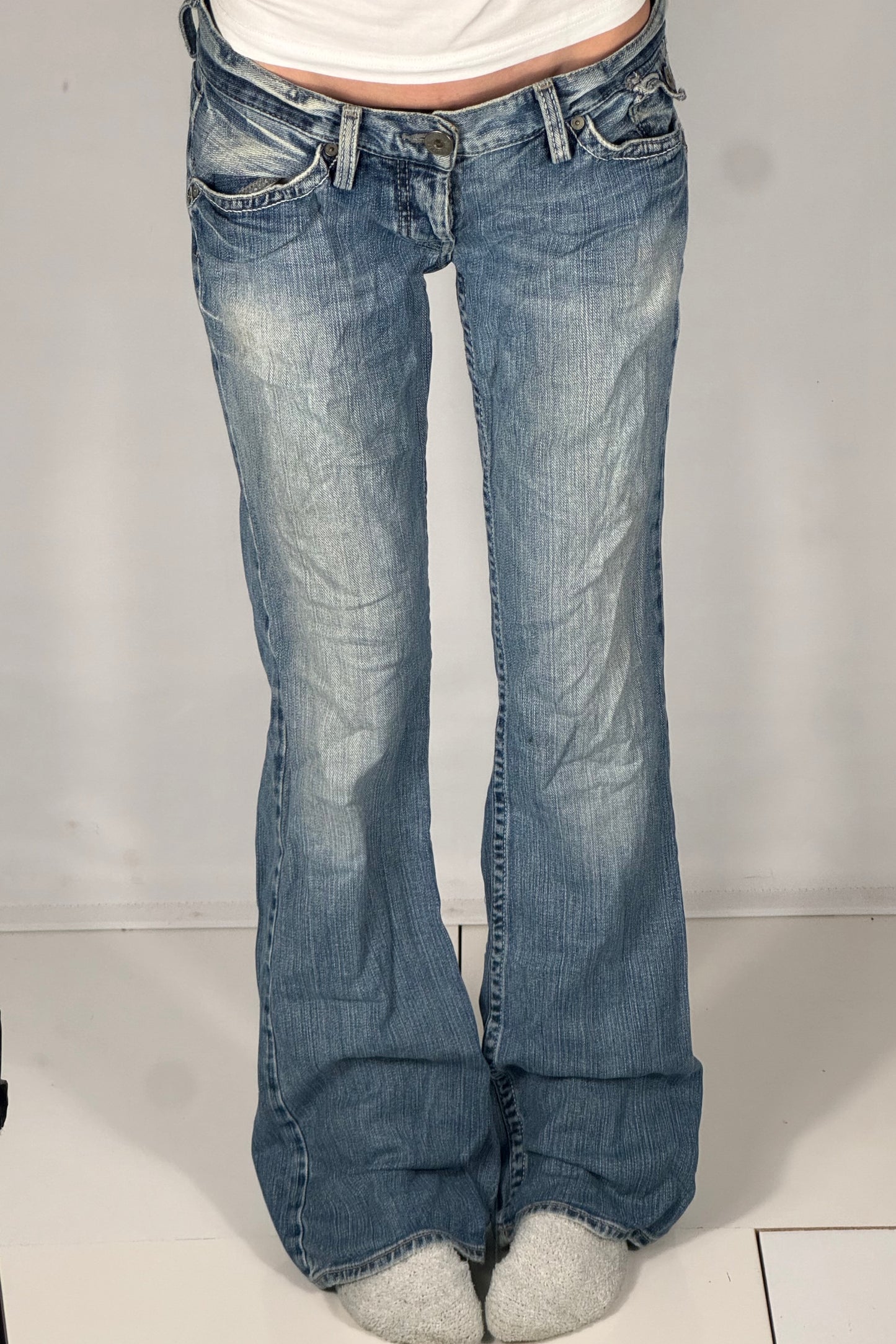 Lavtaljede jeans str: M