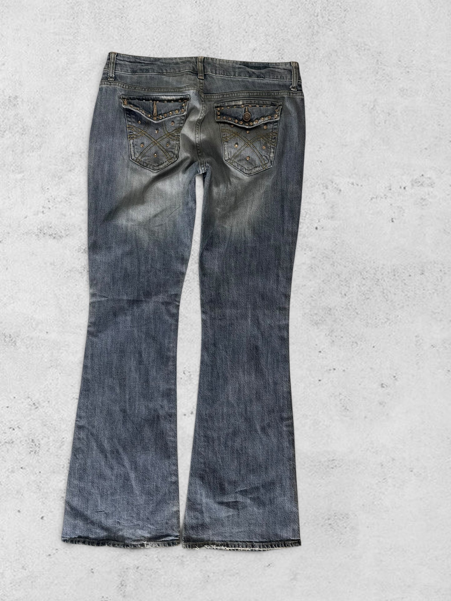 Low-rise jeans size: M