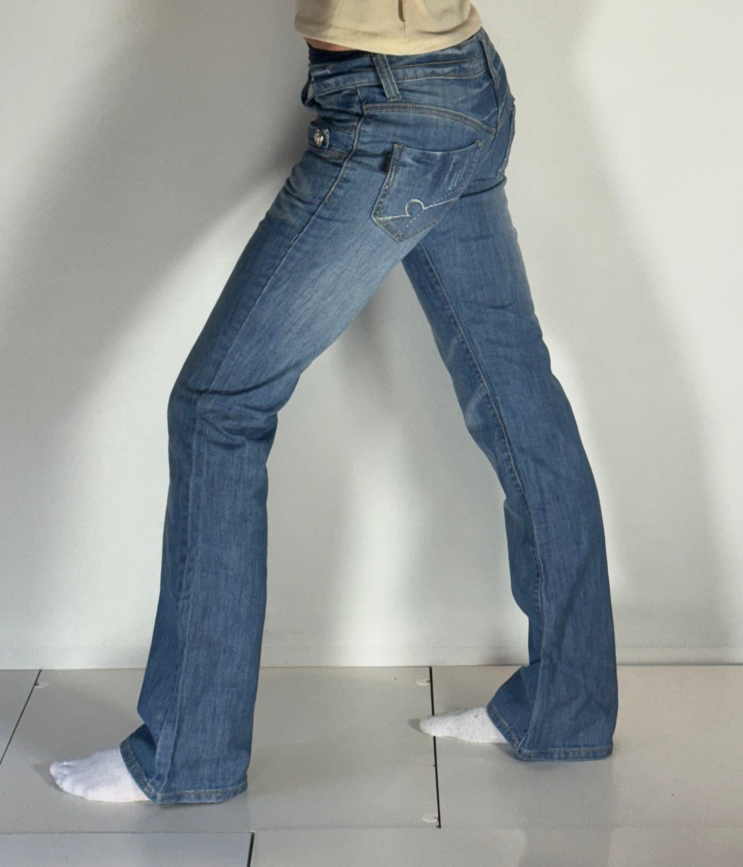 Lågmidjade jeans–stl: XS