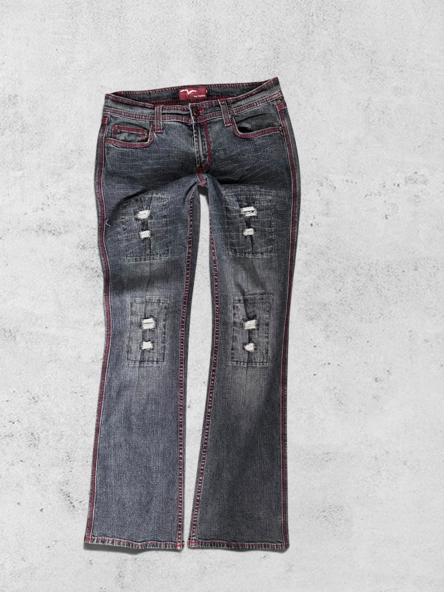 Utsvängda jeans stl: M