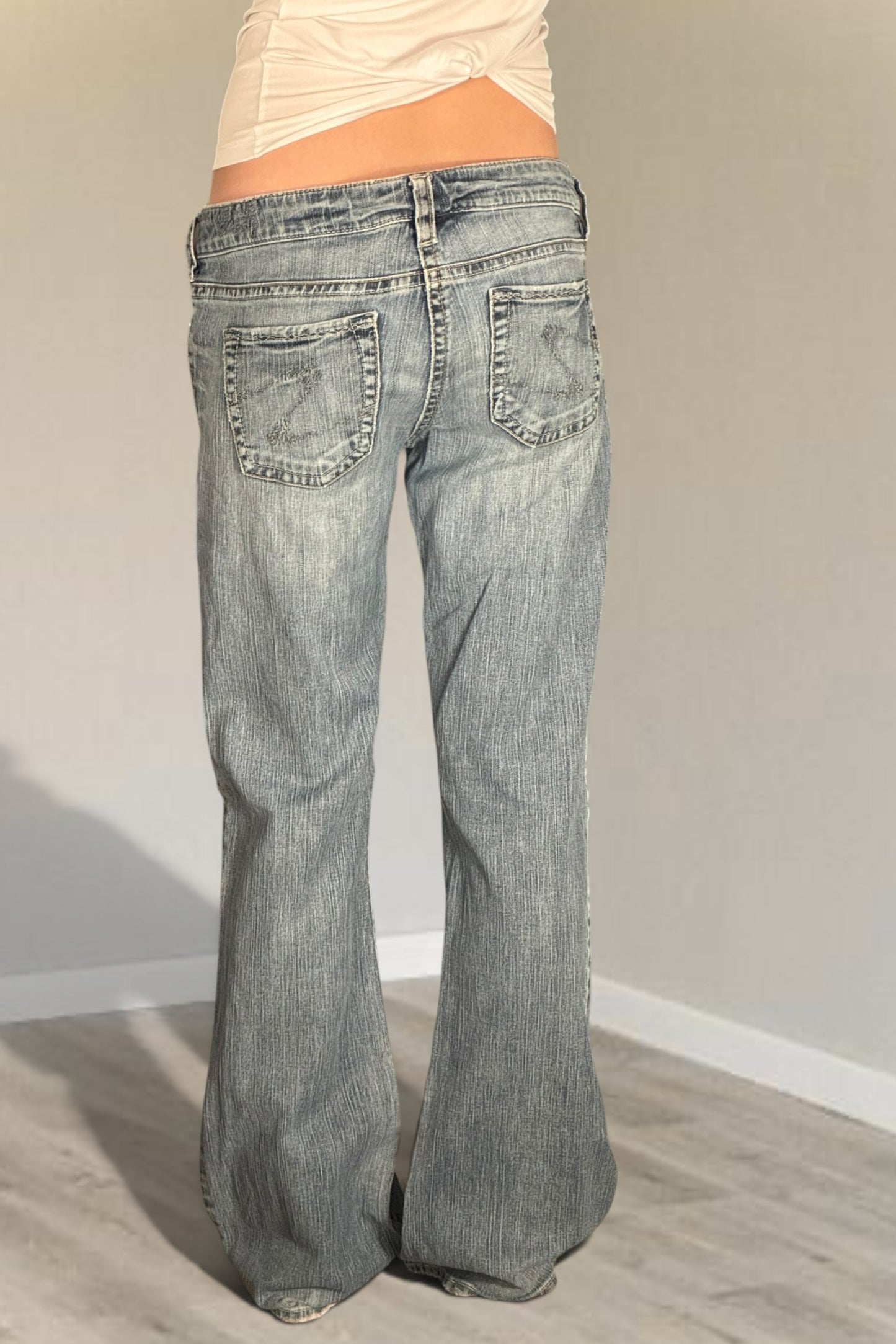 Lågmidjade jeans stl: M