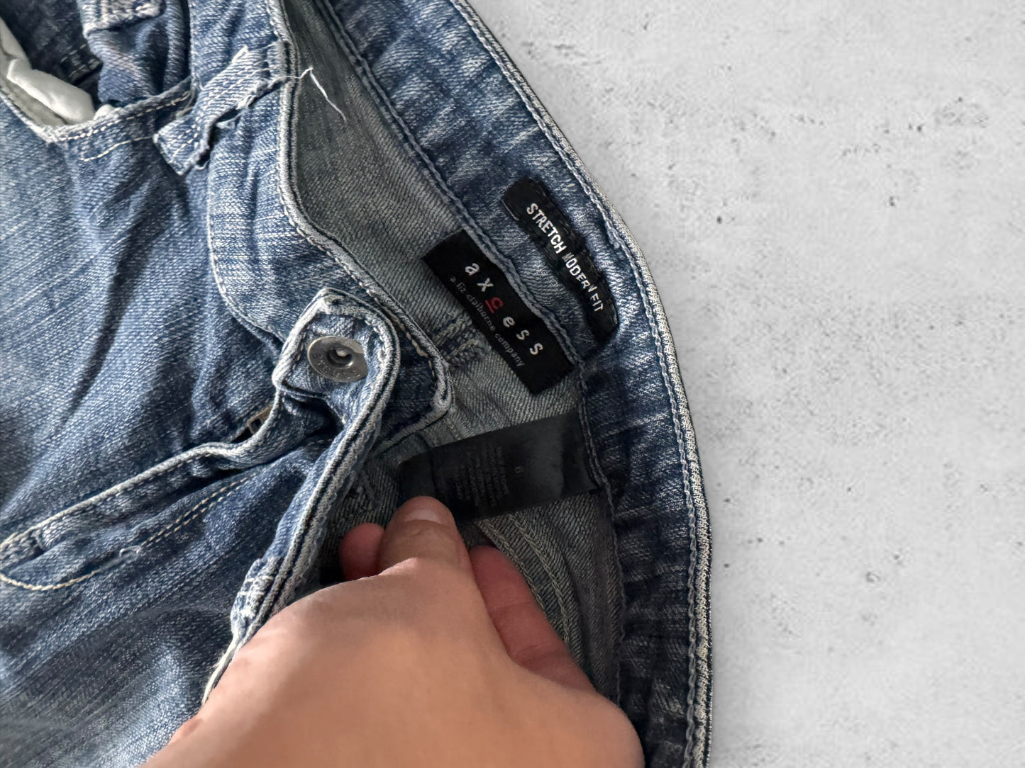Low-rise jeans size: (copy)