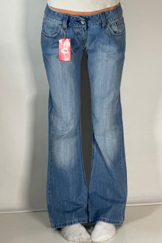Lågmidjade jeans stl: S (W31/L30)