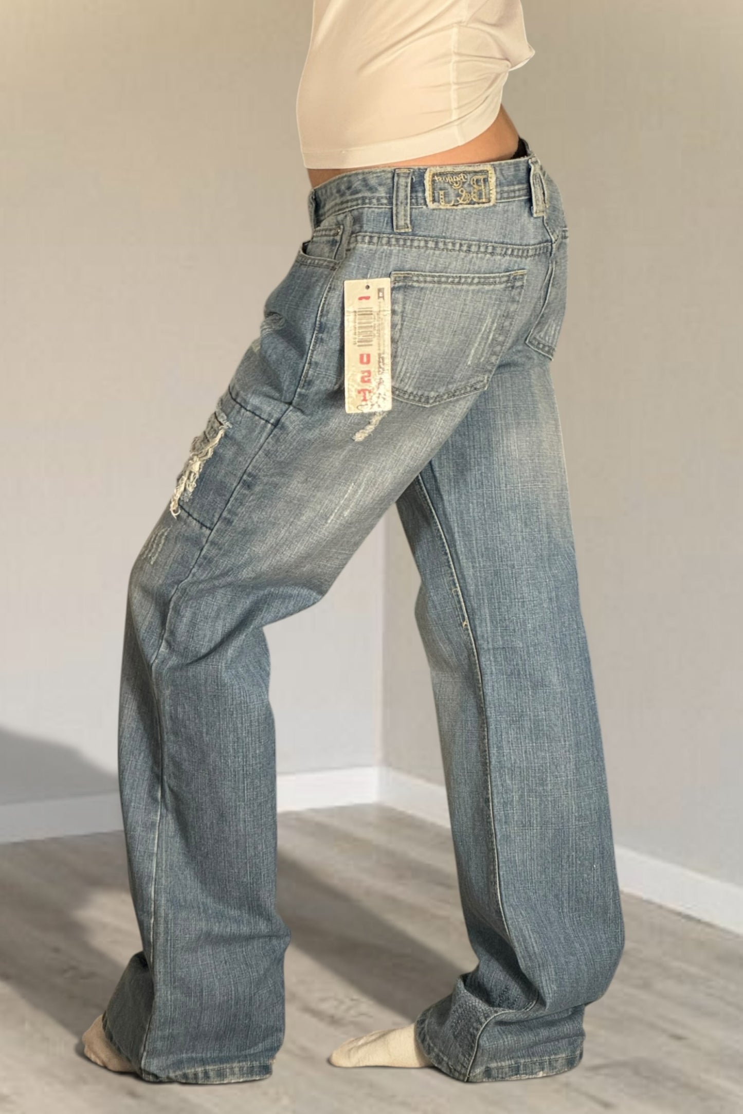 Utsvängda jeans stl: M/L