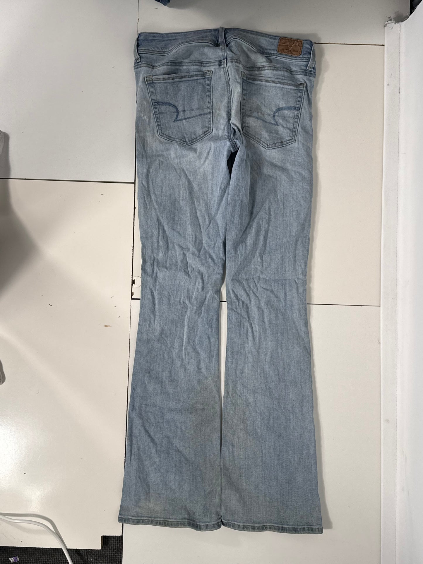 Utsvingte jeans str: S