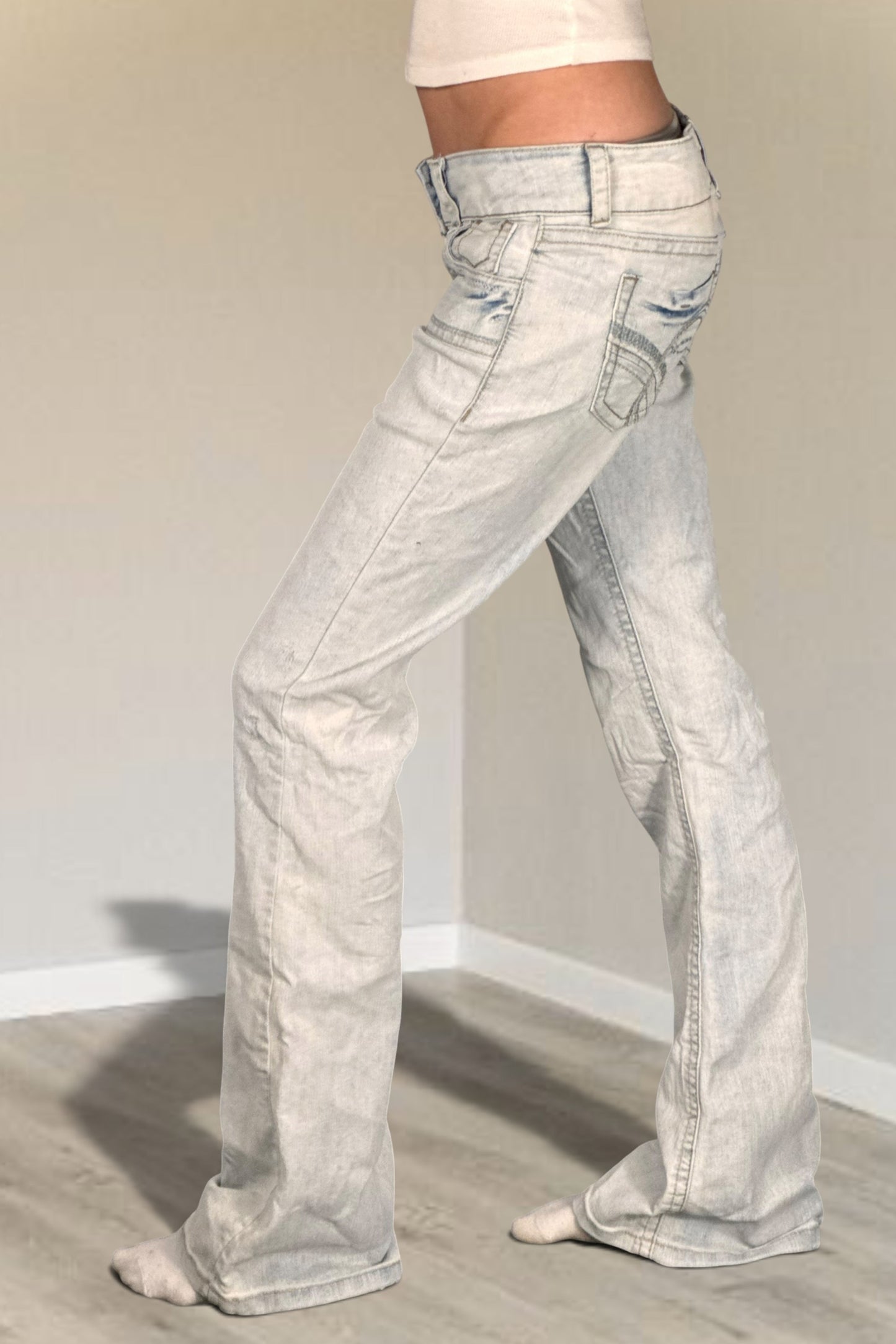Lågmidjade jeans stl: (kopia 44)