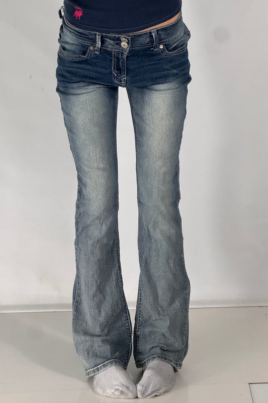 Utsvängda jeans stl: XS