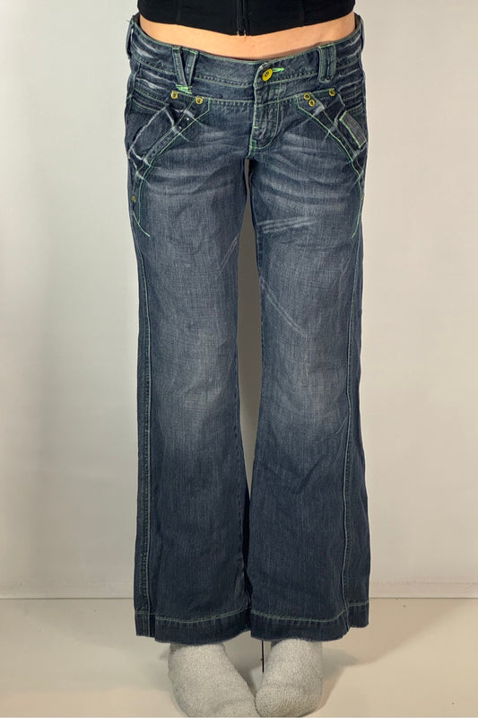 Lågmidjade jeans stl: S/M