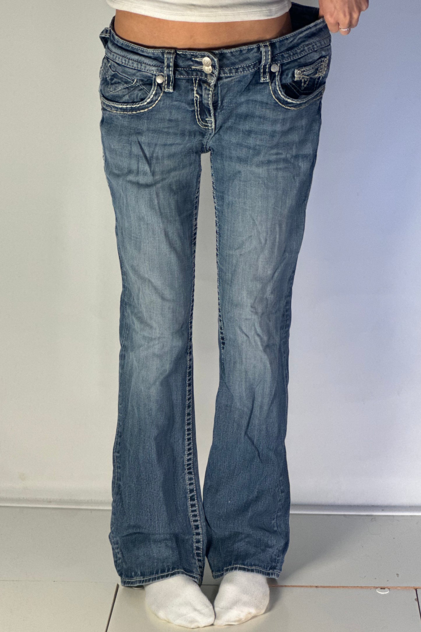 Lågmidjade jeans stl: M