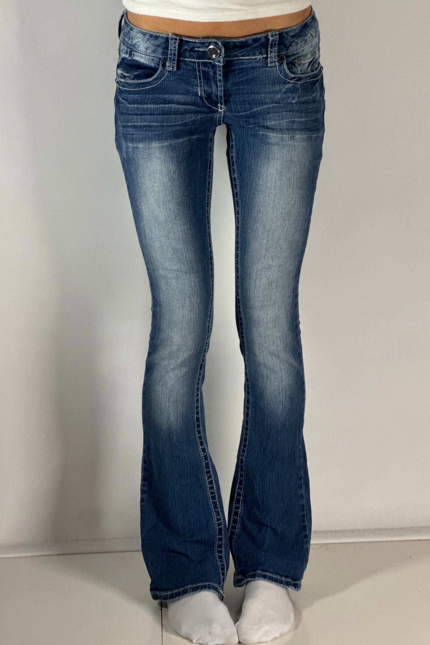 Lågmidjade jeans stl: S