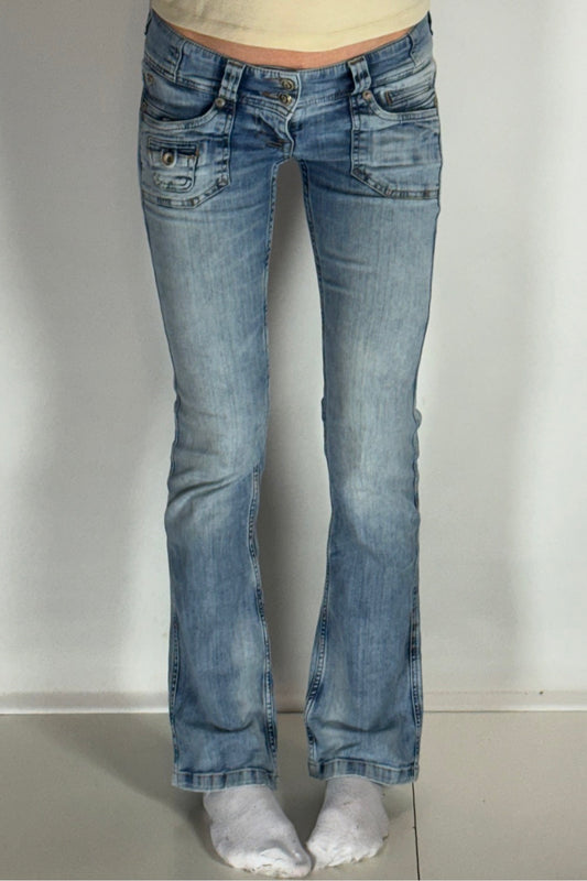 Lågmidjade jeans–stl: XS