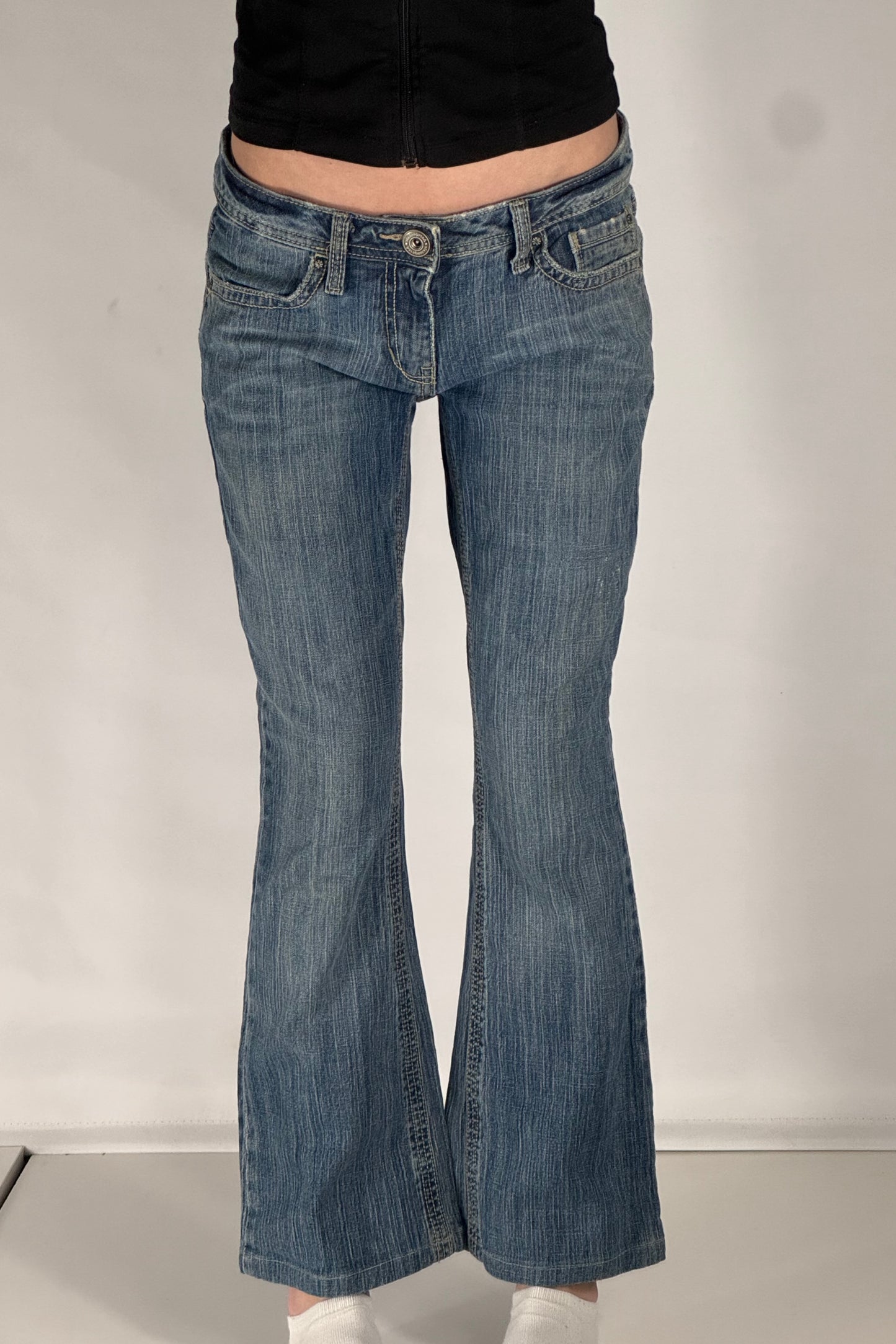 Lågmidjade jeans stl: M