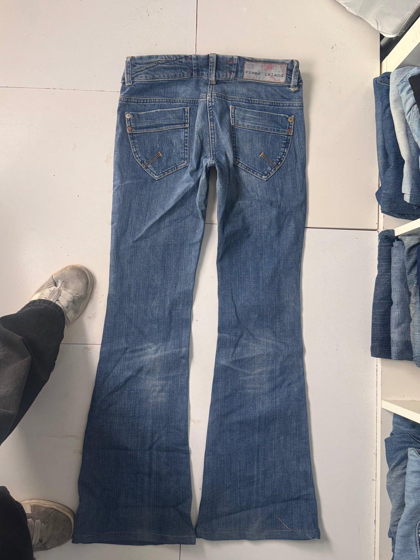 Lågmidjade jeans stl: S
